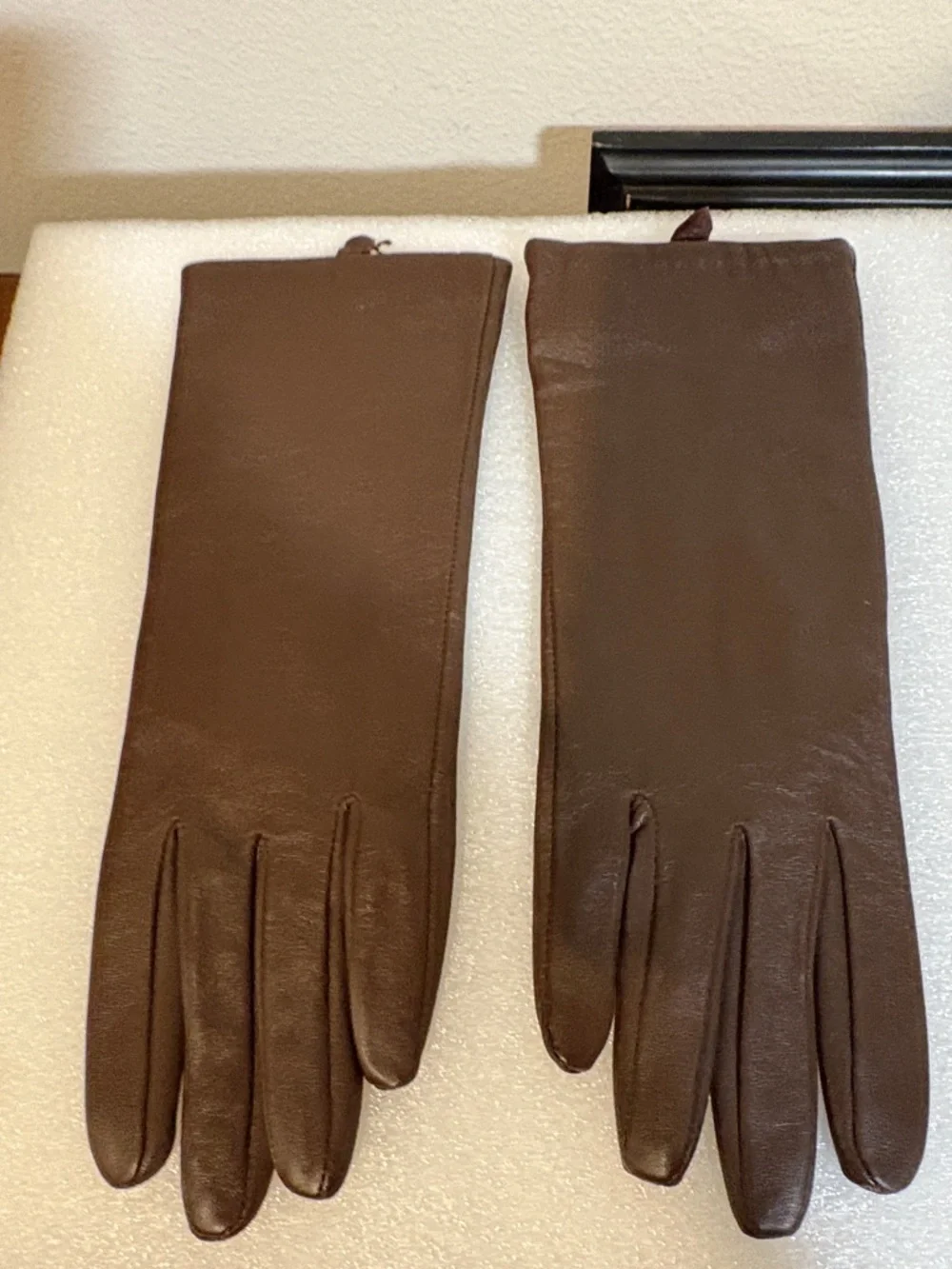 Worthington Brown leather gloves